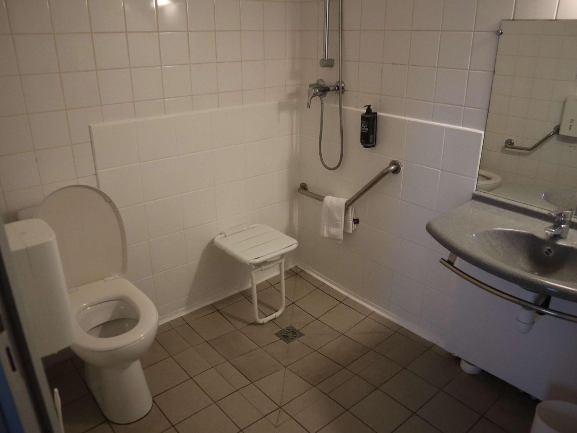 Ibis Budget Boulogne-Sur-Mer Centre Les Ports Εξωτερικό φωτογραφία